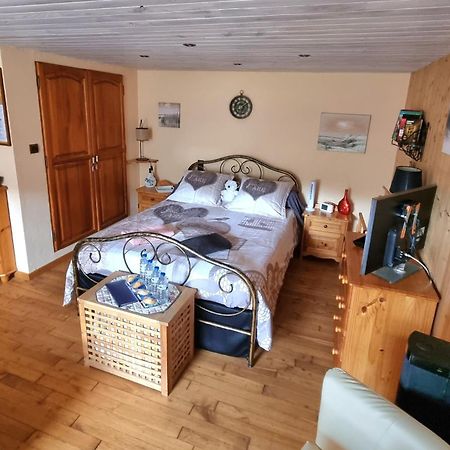 Ty Cosy, Chambre Privee Apartment Plumeliau-Bieuzy Room photo